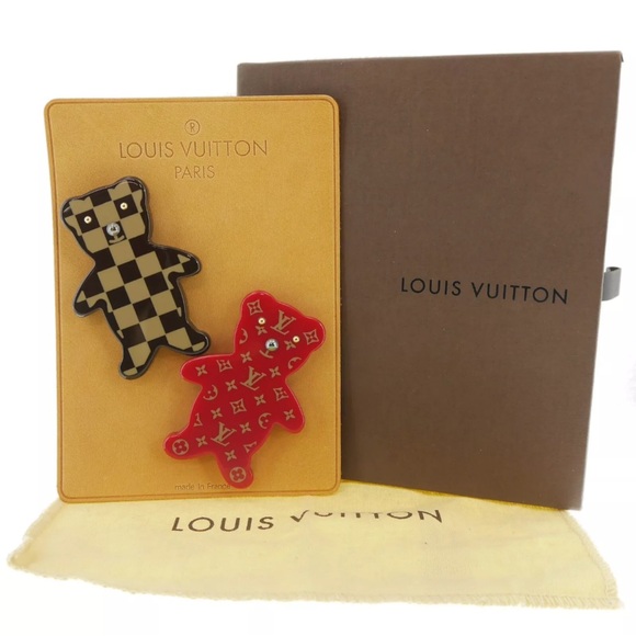 LV TEDDY PIN BROOCH SET - Picture 1 of 4
